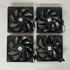 Thermalright TL-c12c 4 Pack High Performance Computer Fans Like New Factory